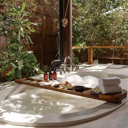 Green Bay Phu Quoc Resort & Spa-2