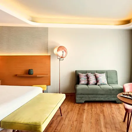Zeus Essence Wyndham Athens Residence-2