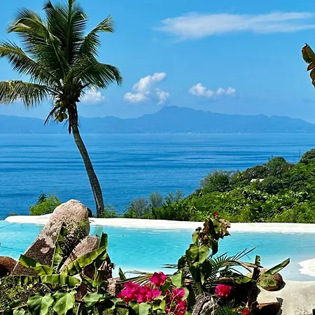 Chateau De Feuilles & Spa - Praslin Island-2