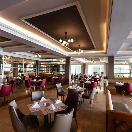 The Signature Level At Grand Palladium Lady Hamilton Resort & Spa-2