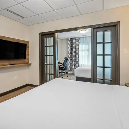 Quality Suites-3