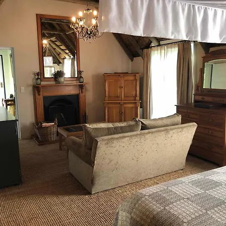 Hunter'S Country House-3