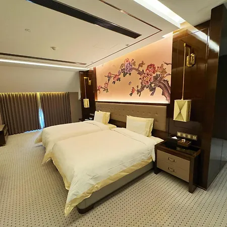 Royal Garden Hotel Shanghai-3