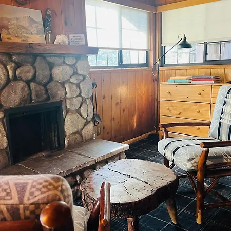 The Fireside Inn-3