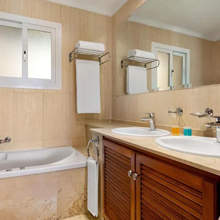 Wyndham Grand Costa Del Sol-2