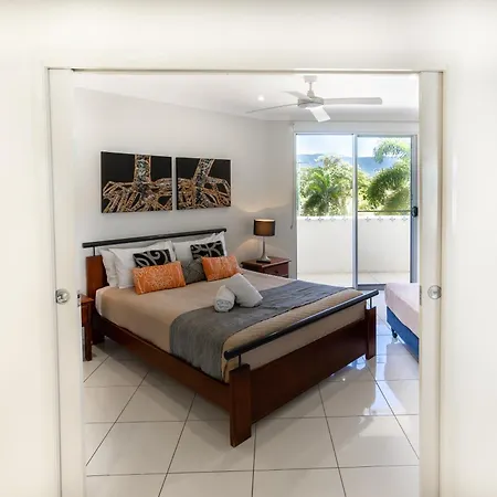 Vue Apartments Trinity Beach-3