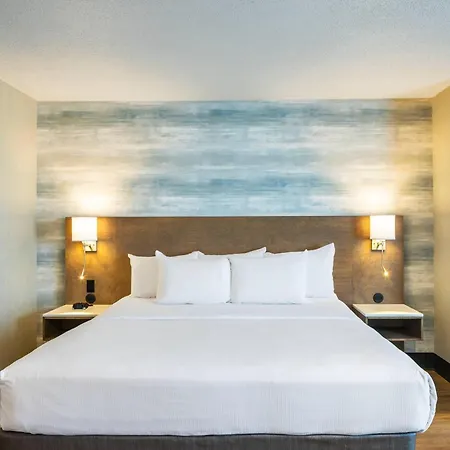 Quality Inn & Suites-2