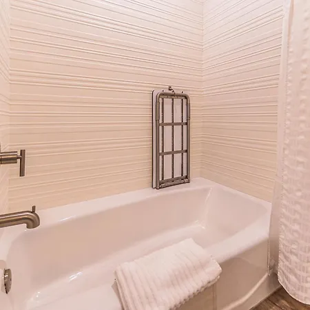 The Hanford Hotel, An Ascend Collection Hotel-3
