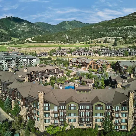 Waldorf Astoria Park City-3