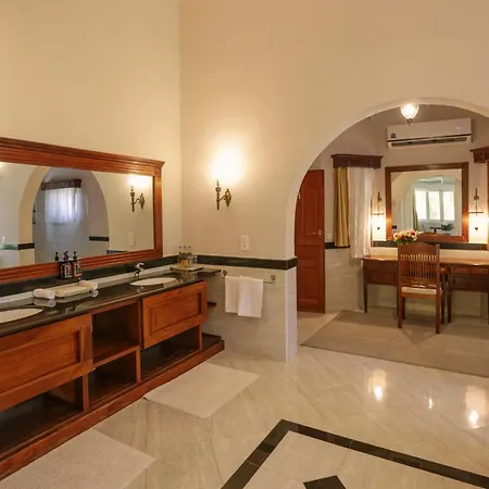 Ocean Beach Resort & Spa-2