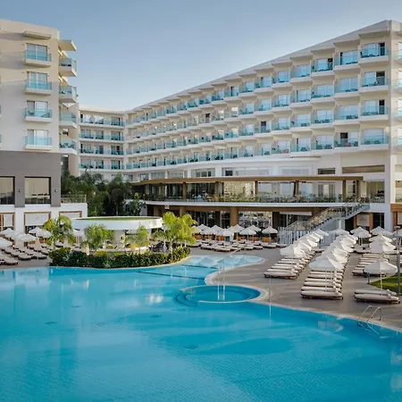 Nissiblu Beach Resort-2