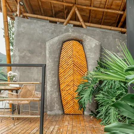 Attraversiamo Bamboo House-3