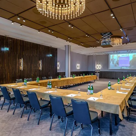 Radisson Blu Senator Hotel, Luebeck-3