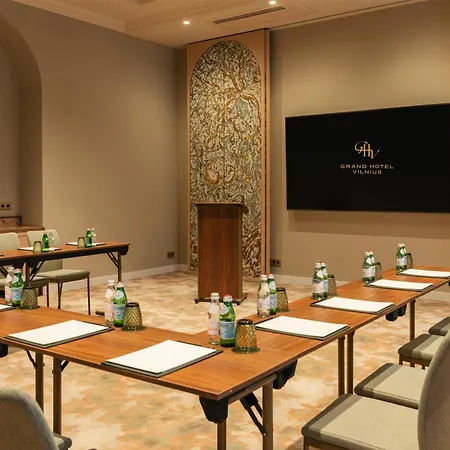 Grand Hotel Vilnius, Curio Collection By Hilton-3