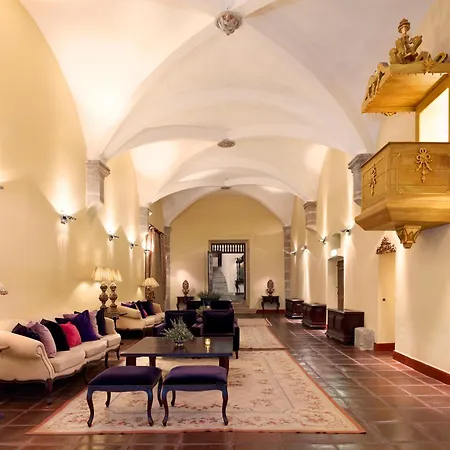 Convento Do Espinheiro, Historic Hotel & Spa-3