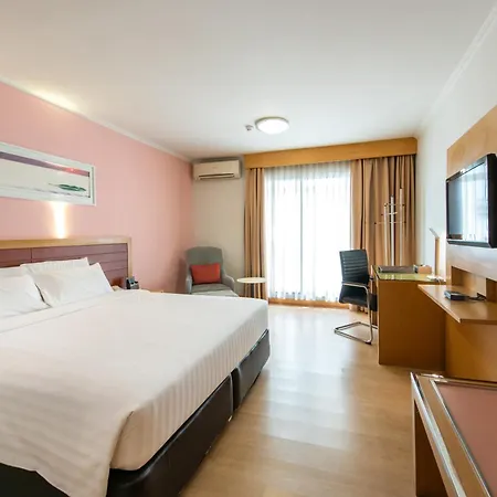 Maple Hotel-3