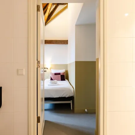 Brass Hotel-3