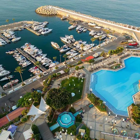 Moevenpick Hotel Beirut-3