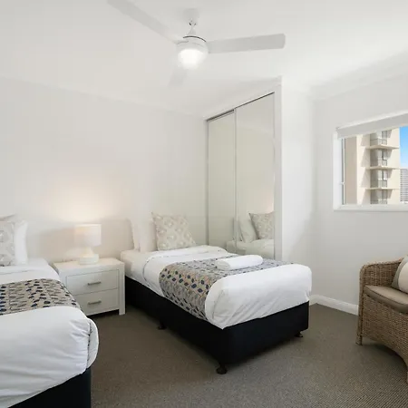 Narrowneck Court Holiday Apartments-3