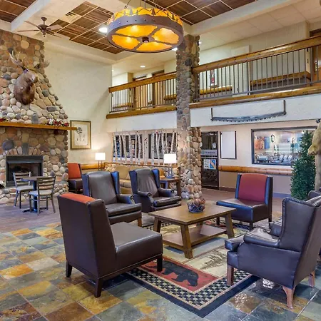 Comfort Inn & Suites Branson Meadows-3