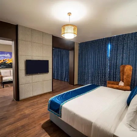 Essentia Luxury Hotel Indore-2