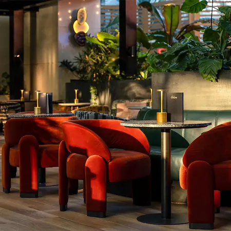 Signia By Hilton Diplomat Beach Resort-3