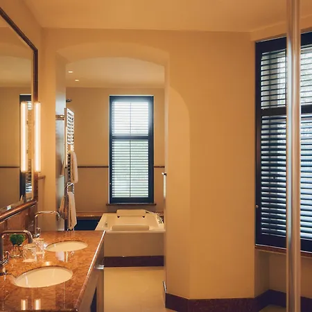 Relais&Chateaux Hotel Hohenhaus-2