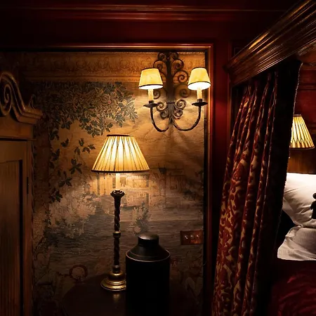 The Witchery-2