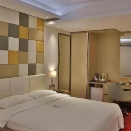 Dhaka Regency Hotel & Resort-3
