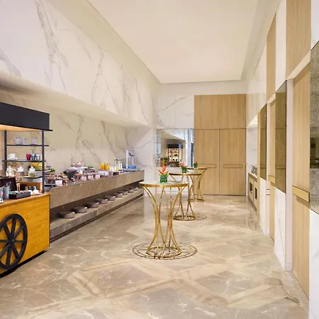 Novotel New Delhi City Centre-3