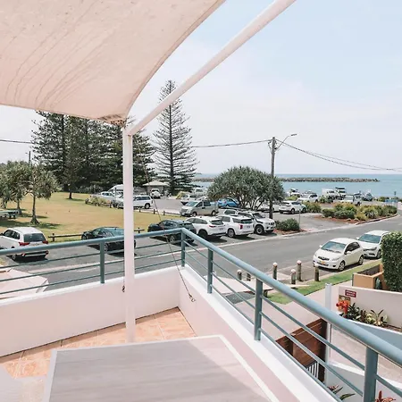 Yamba Beach Motel-3
