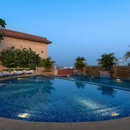 Sheraton Grand Pune Bund Garden Hotel-3