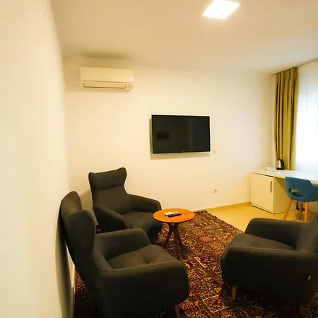 Prestige Resort-3
