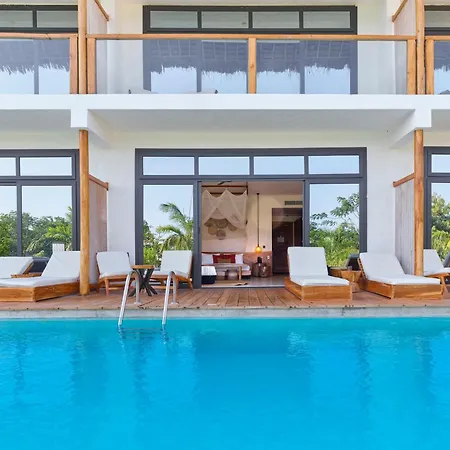 Kwanza Resort By Sunrise-2