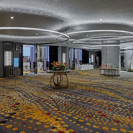 Pullman Kuala Lumpur City Centre Hotel & Residences-3
