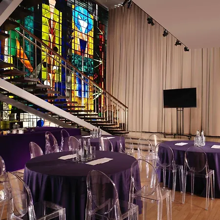 Sanderson London-3
