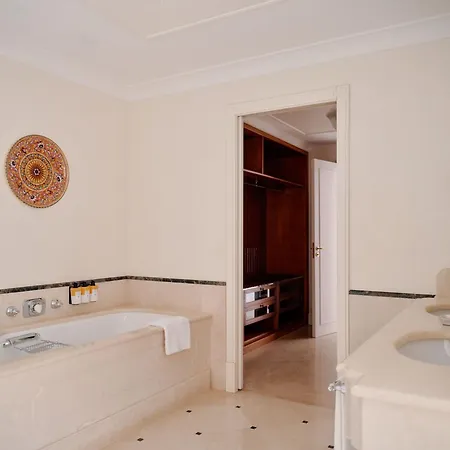 Villa Sant'Andrea, A Belmond Hotel, Taormina Mare-2