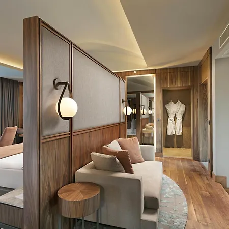 Rixos Sungate - The Land Of Legends Access-2