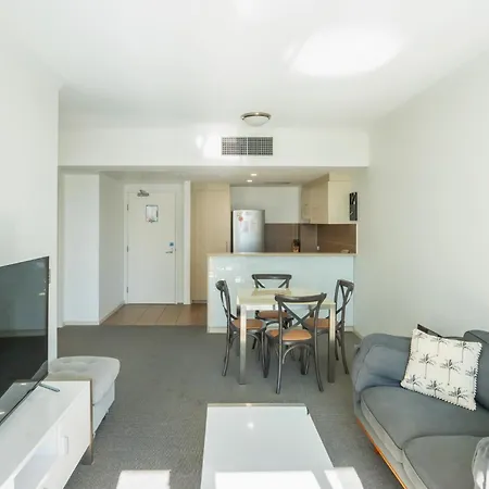 Swell Resort Burleigh Heads-3