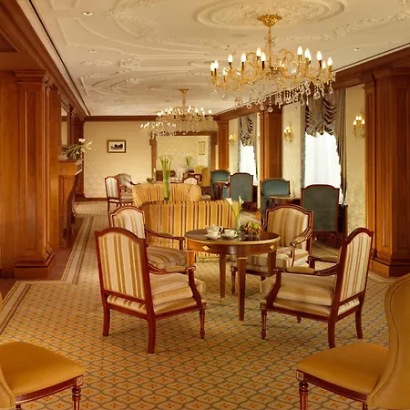 Fairmont Grand Hotel Kyiv-3