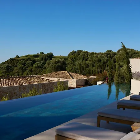 Eliamos Villas Hotel & Spa - Relais & Chateaux-3