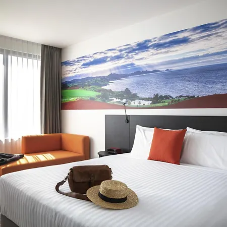 Novotel Devonport-3