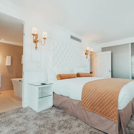 Pepperclub Hotel-2