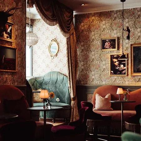 Hotel Pigalle-2