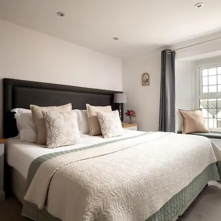The Lansdowne Boutique Rooms With Breakfast - Adults Only-2