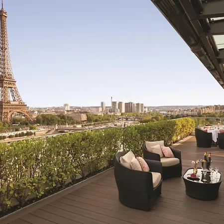 Shangri-La Paris-2