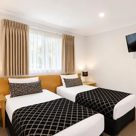 Comfort Inn Coach & Bushmans-2
