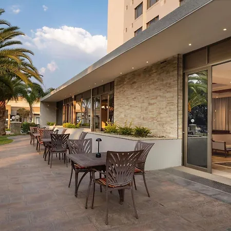 Moevenpick Hotel Windhoek-2