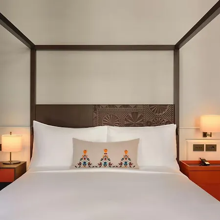 Dorothea Hotel, Budapest, Autograph Collection-2