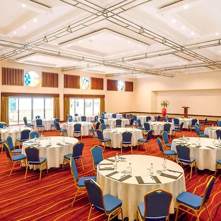 Moevenpick Hotel & Residences Nairobi-2